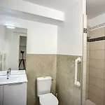 F2 Avec Terrasse, Proche Thermes Et Centre-ville - Animaux Bienvenus, Wifi Inclus - Fr-1-451-205 Lamalou-les-Bains