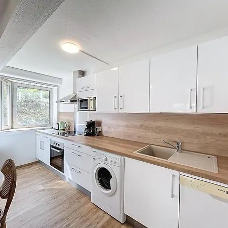 F2 Avec Terrasse, Proche Thermes Et Centre-ville - Animaux Bienvenus, Wifi Inclus - Fr-1-451-205 Apartmán