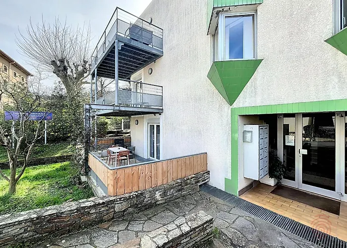 F2 Avec Terrasse, Proche Thermes Et Centre-ville - Animaux Bienvenus, Wifi Inclus - Fr-1-451-205 * 라말루-레-뱅